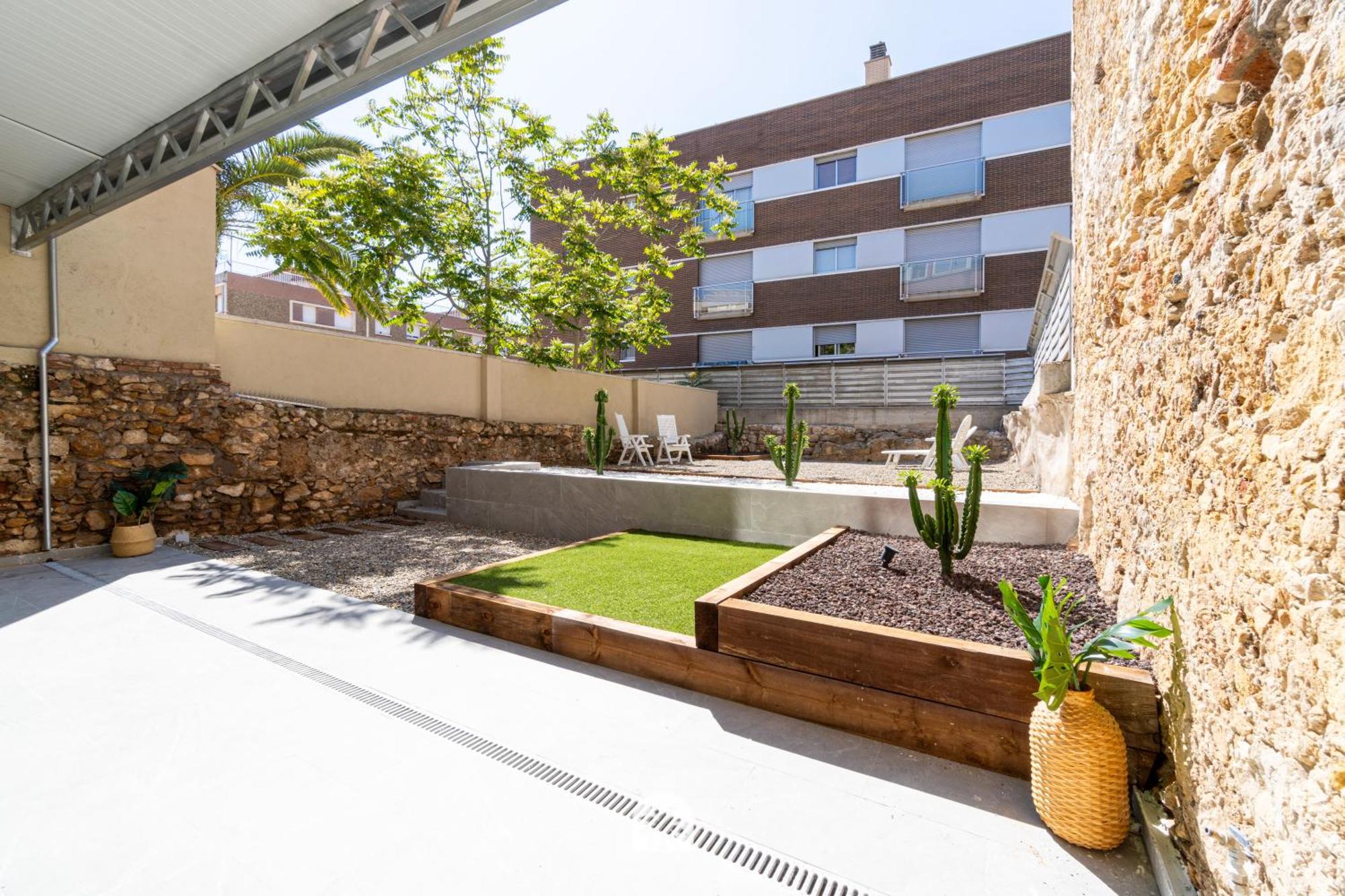 Mediterranean Way - Tarragona Central Apartments Екстер'єр фото