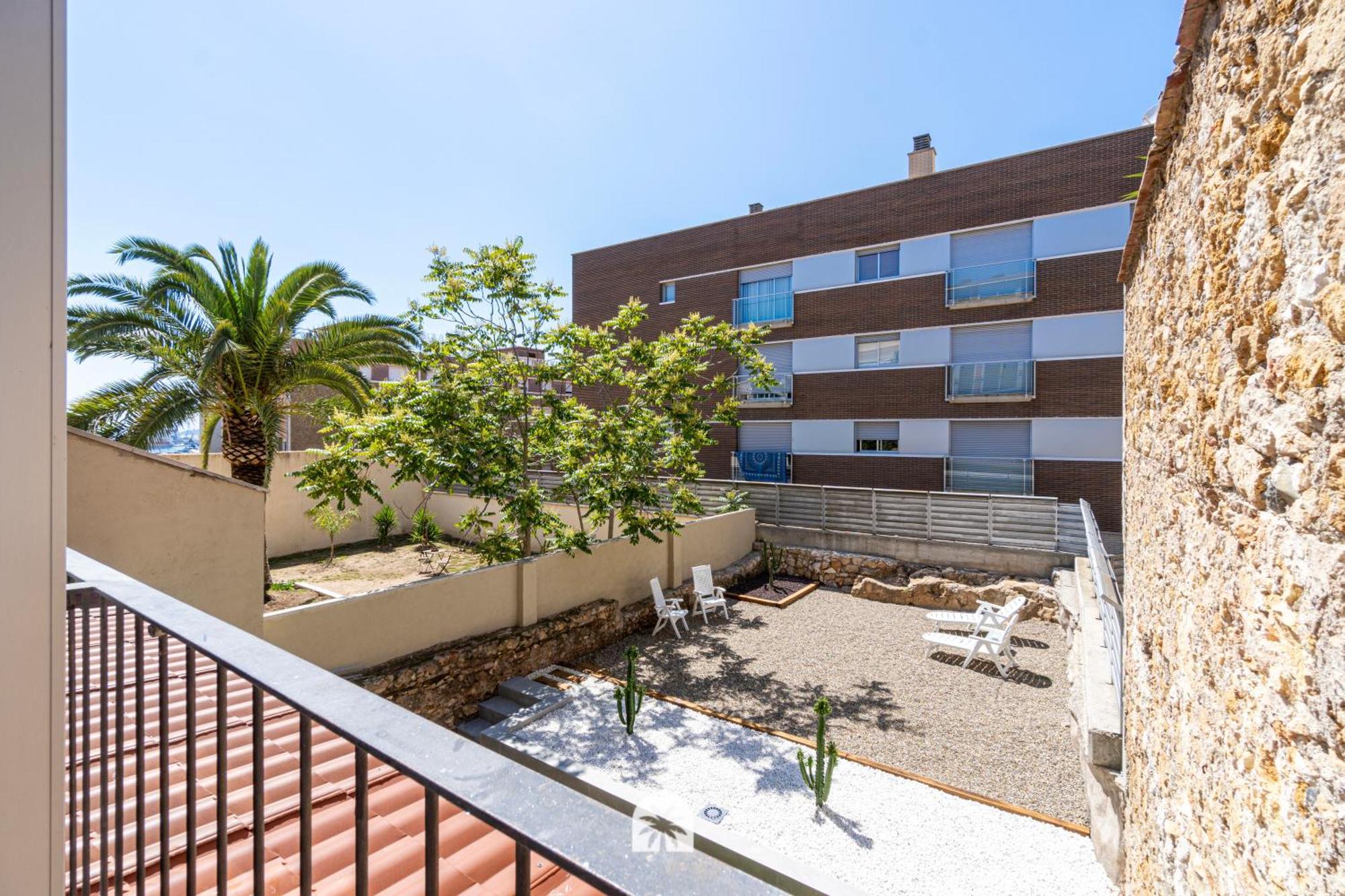 Mediterranean Way - Tarragona Central Apartments Екстер'єр фото