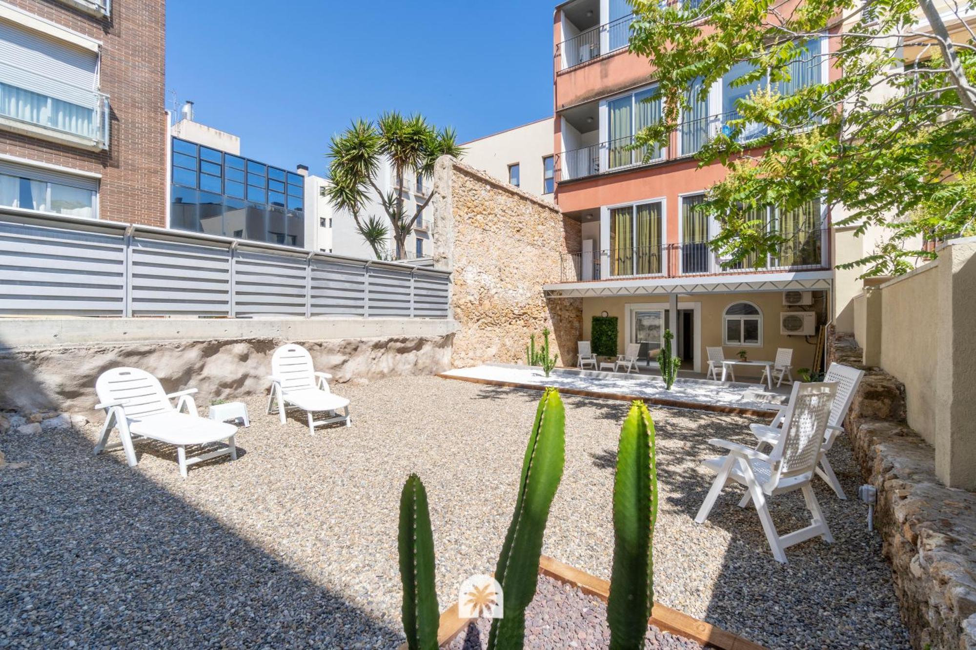 Mediterranean Way - Tarragona Central Apartments Екстер'єр фото